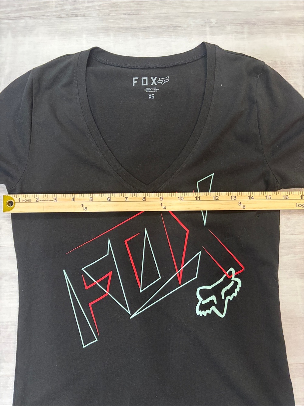 Fox Black V-Neck Tee with Mint Green & Red Graphic XSmall - Picture 5 of 7